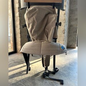 Artipoppe - 56% Recycled Mulberry Silk, 44% Organic Cotton-